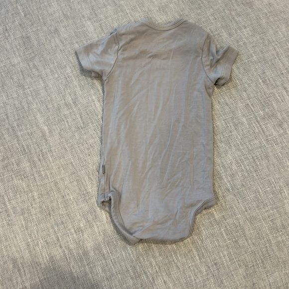 Kyte baby onesie - Picture 2 of 3